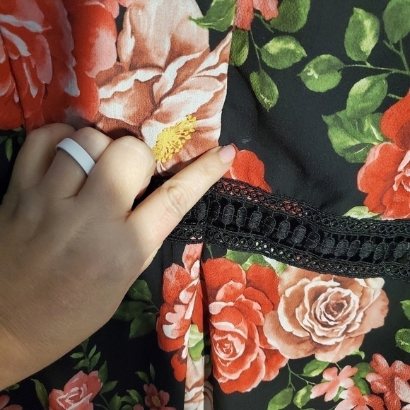 Disney Princess Floral Dress - Picture 7 of 13